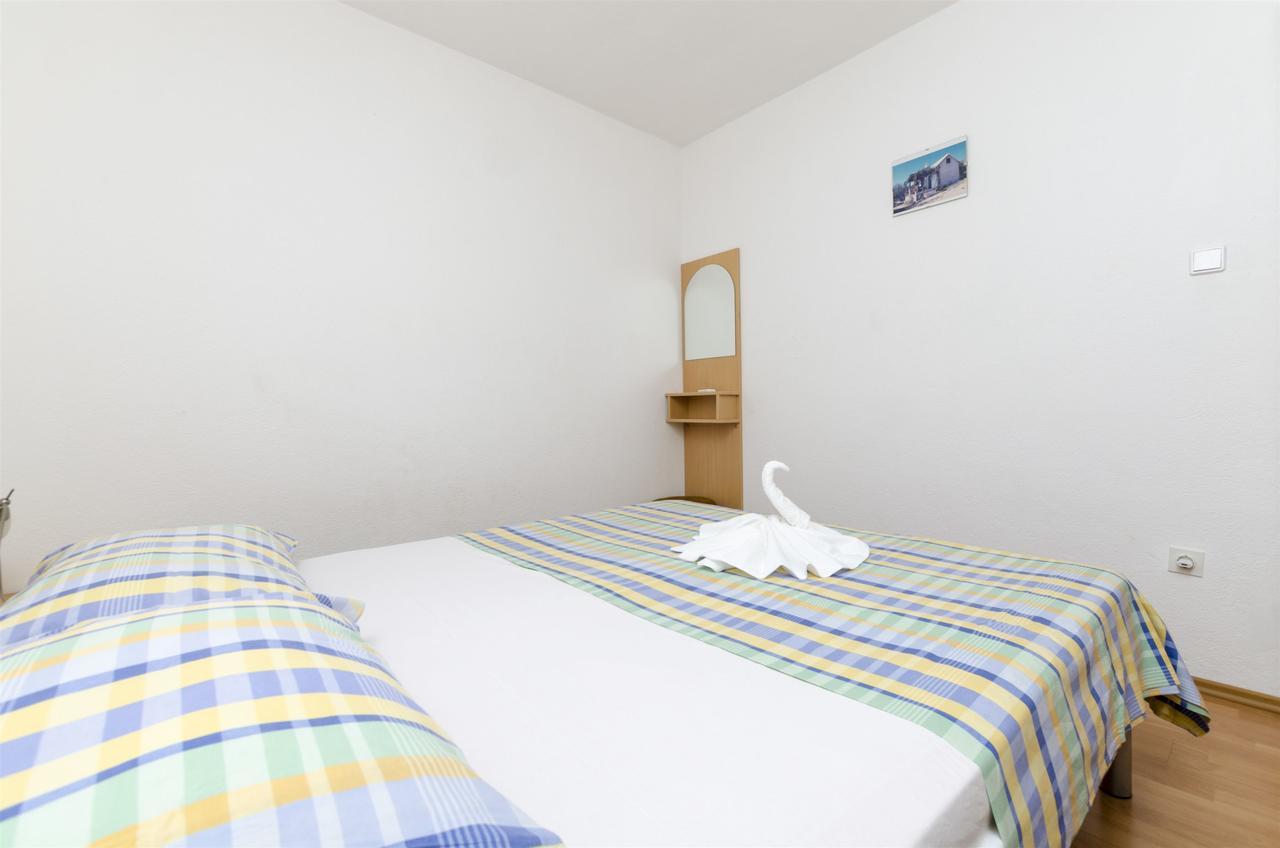 Apartment Anic Бол Екстериор снимка