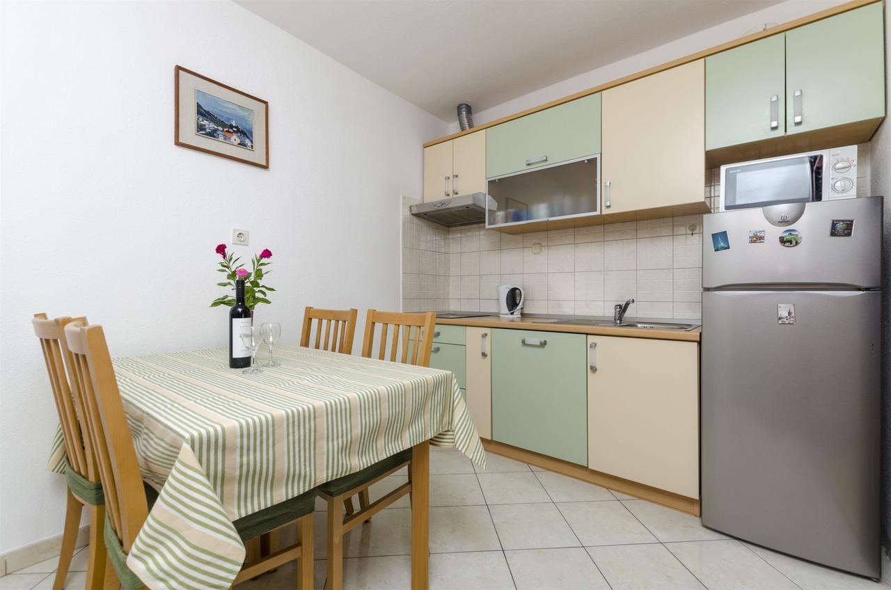 Apartment Anic Бол Екстериор снимка